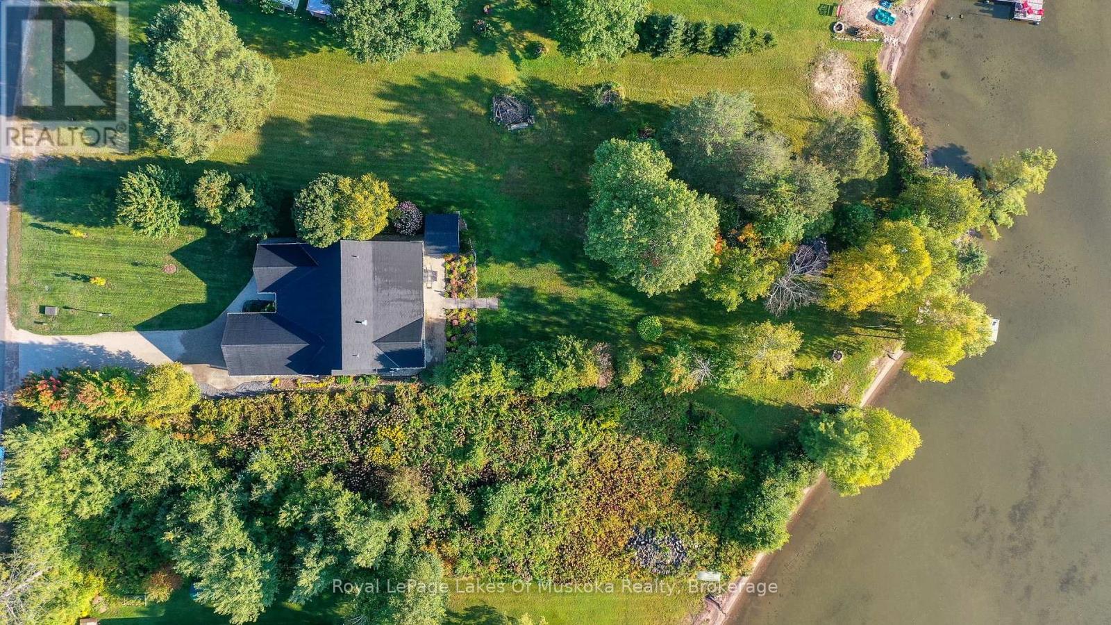 7 Lake Bernard Drive, Sundridge, Ontario  P0A 1Z0 - Photo 3 - X12311063