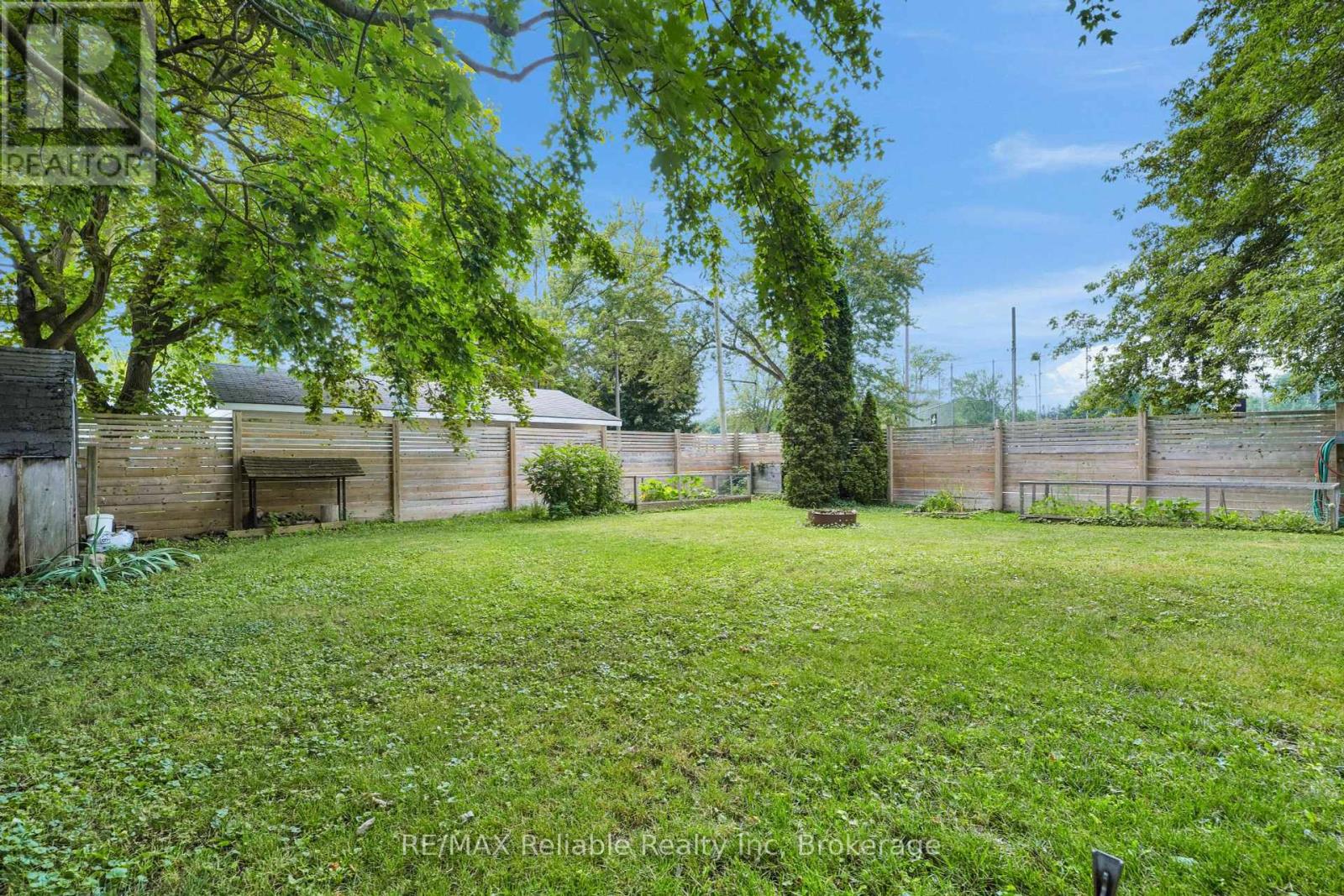 164 Sills Street, Huron East, Ontario  N0K 1W0 - Photo 36 - X12311065