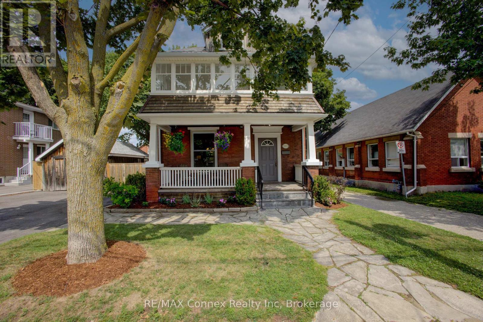 Property at 120 HARRIS STREET image 1