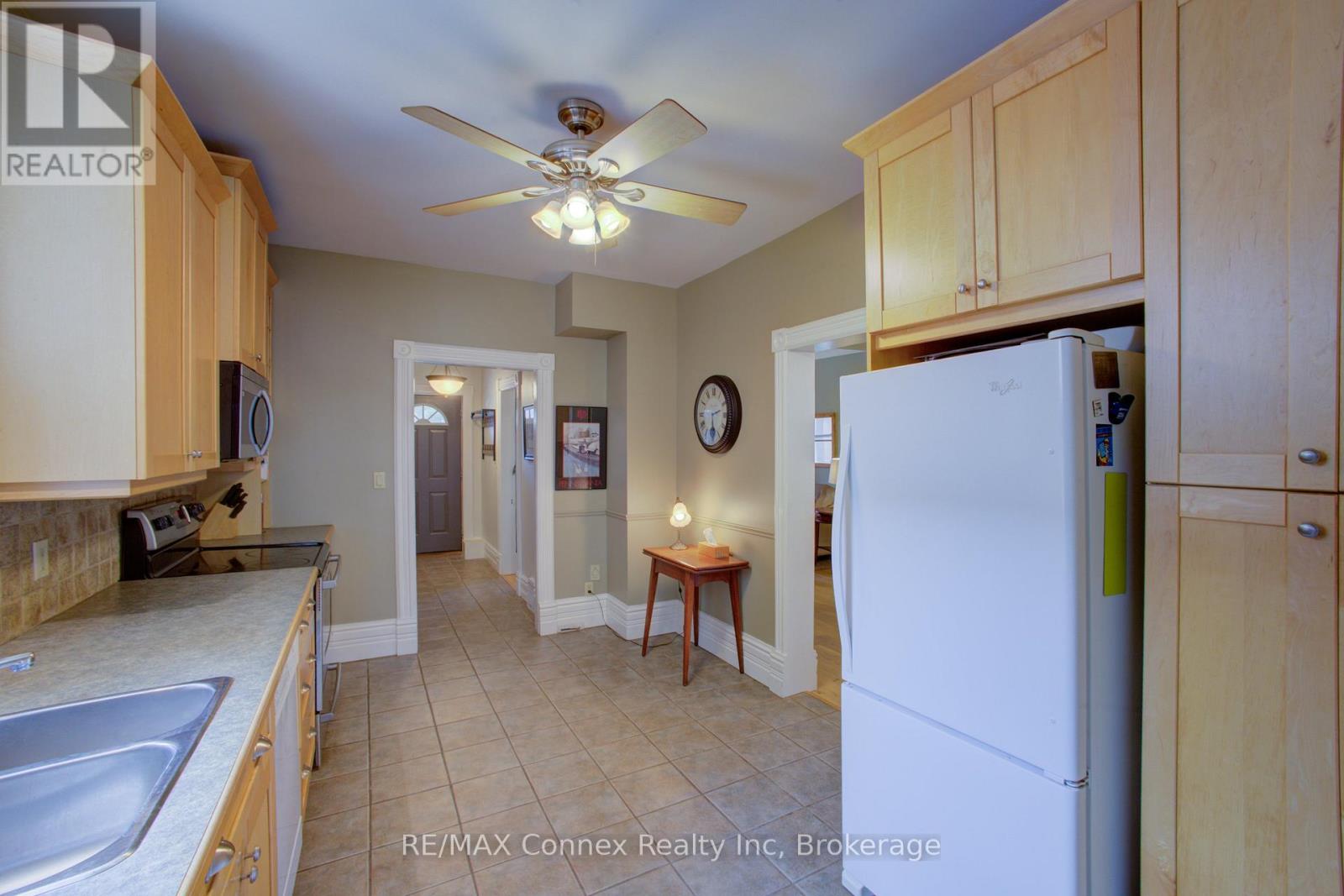 120 Harris Street, Guelph, Ontario  N1E 5T1 - Photo 21 - X12311075