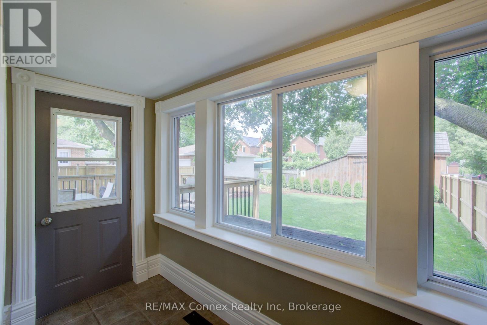 120 Harris Street, Guelph, Ontario  N1E 5T1 - Photo 24 - X12311075