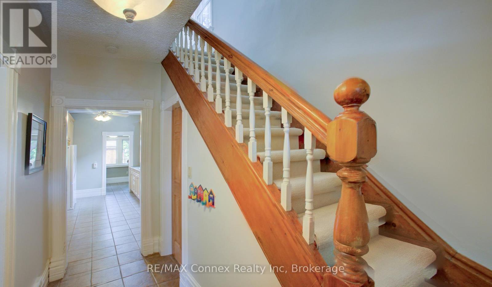 120 Harris Street, Guelph, Ontario  N1E 5T1 - Photo 9 - X12311075