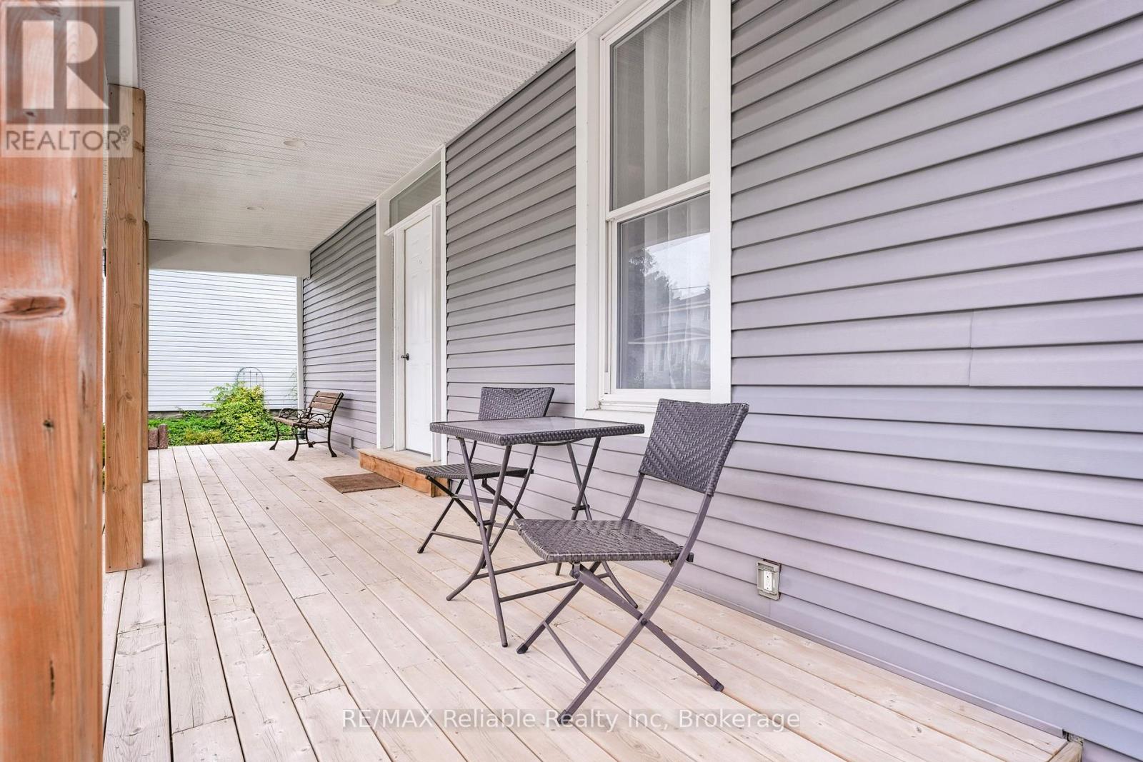 143 Albert Street, Central Huron, Ontario  N0M 1L0 - Photo 3 - X12311093