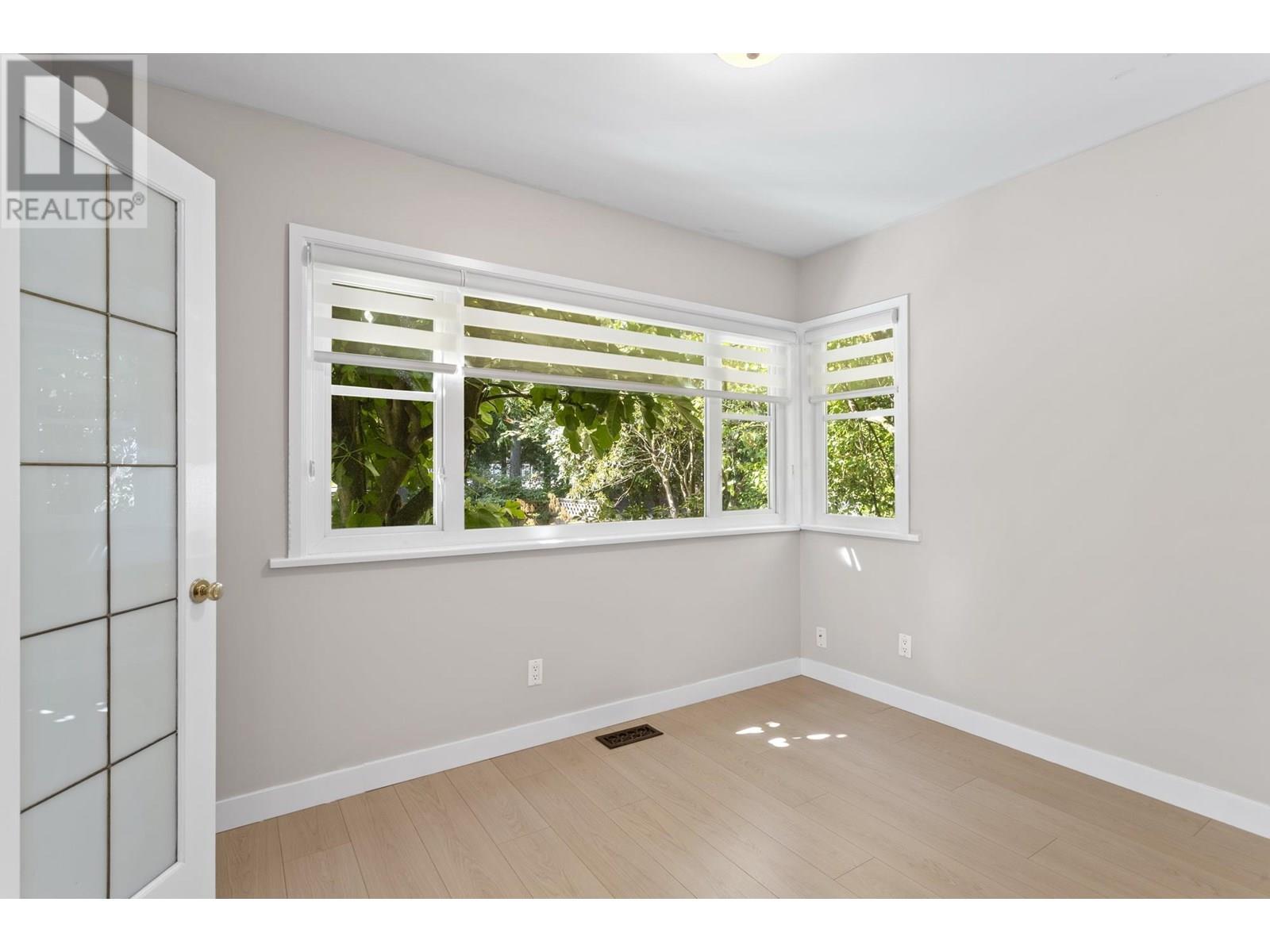 1232 W 21st Street, North Vancouver, British Columbia  V7P 2C9 - Photo 18 - R3031129