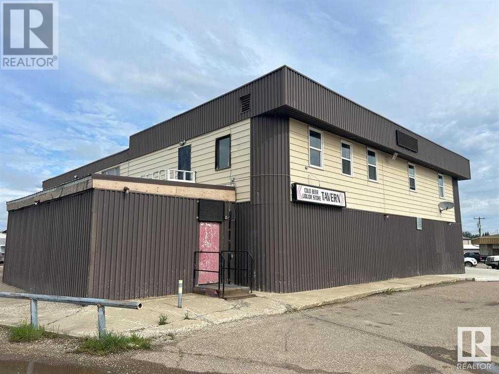 504 & 506 Main Street, Manning, Alberta  T0H 2M0 - Photo 2 - A2243804