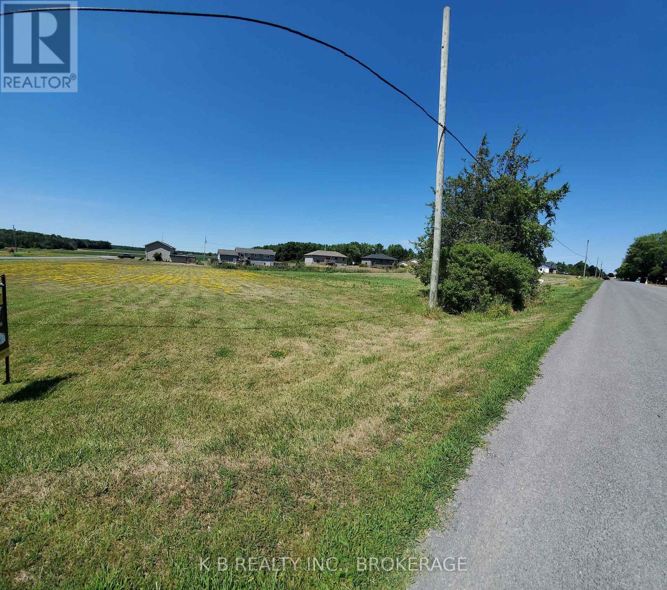 129 Bayview Drive, Greater Napanee, Ontario  K7R 3K8 - Photo 3 - X12268079