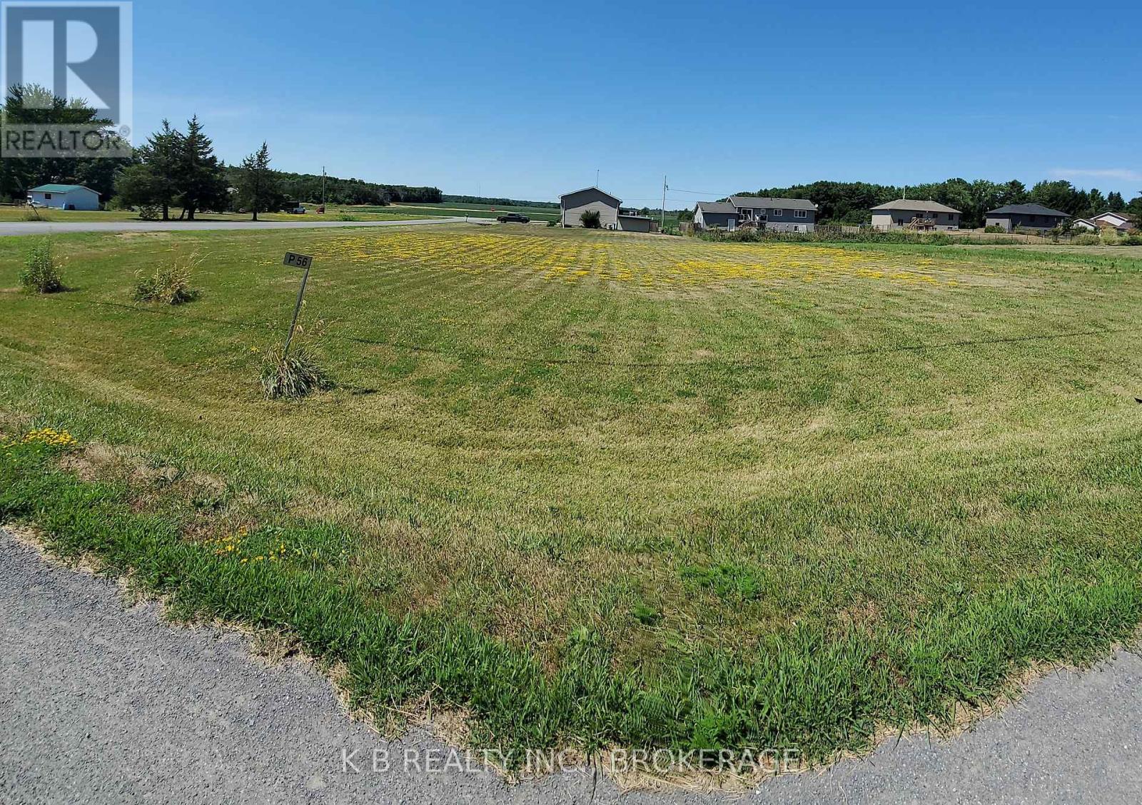 129 Bayview Drive, Greater Napanee, Ontario  K7R 3K8 - Photo 2 - X12268079