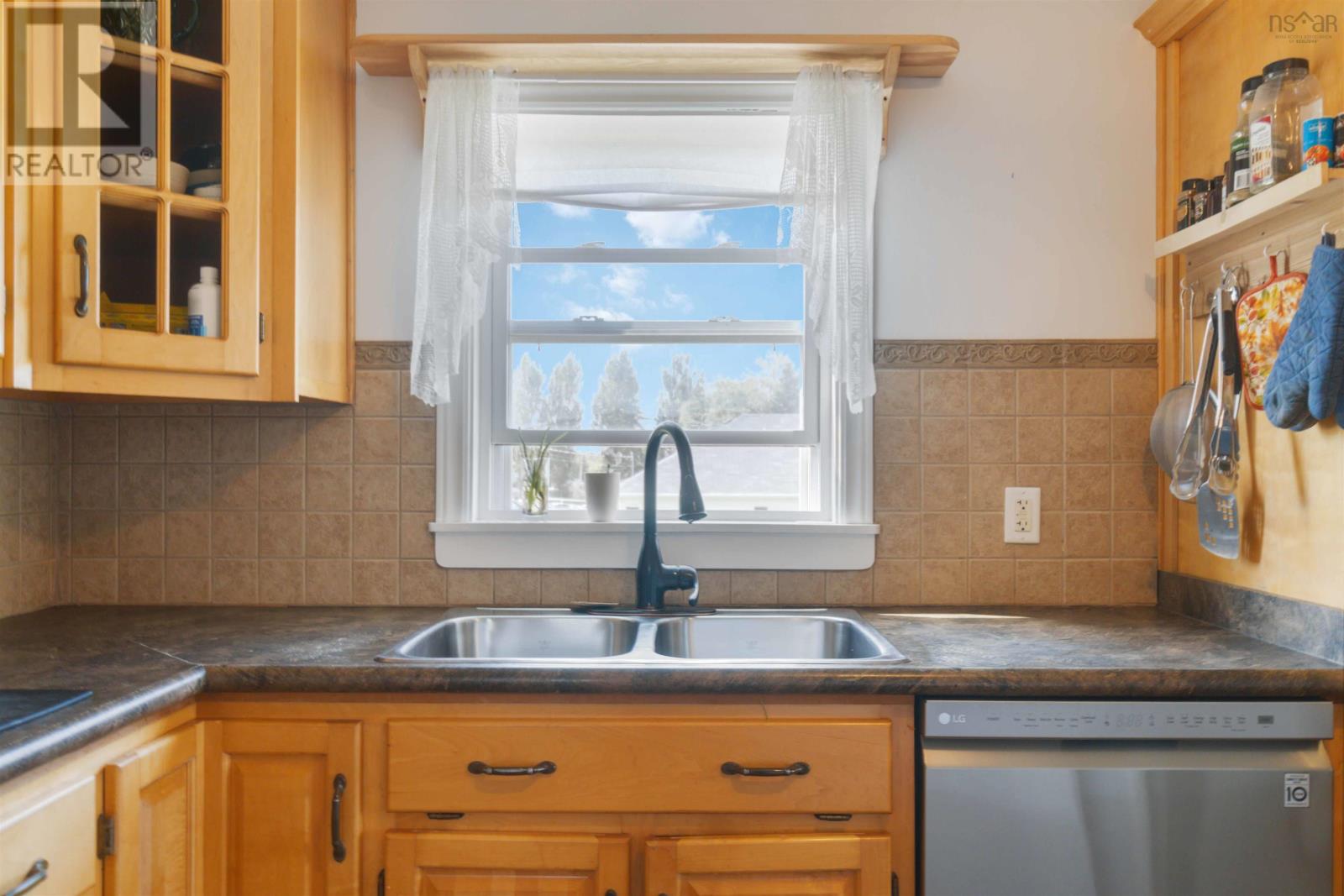 3945 Shore Road, Hillsburn, Nova Scotia  B0S 1A0 - Photo 21 - 202504794