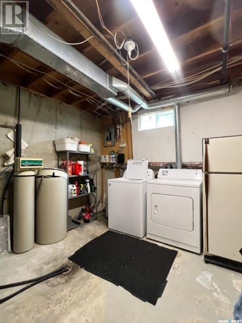 215 Pelletier Drive, Swift Current, Saskatchewan  S9H 4K3 - Photo 12 - SK013956