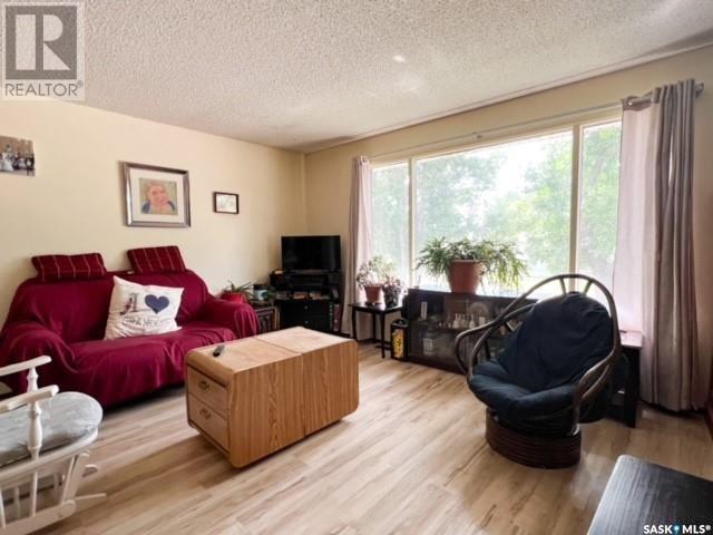 215 Pelletier Drive, Swift Current, Saskatchewan  S9H 4K3 - Photo 18 - SK013956