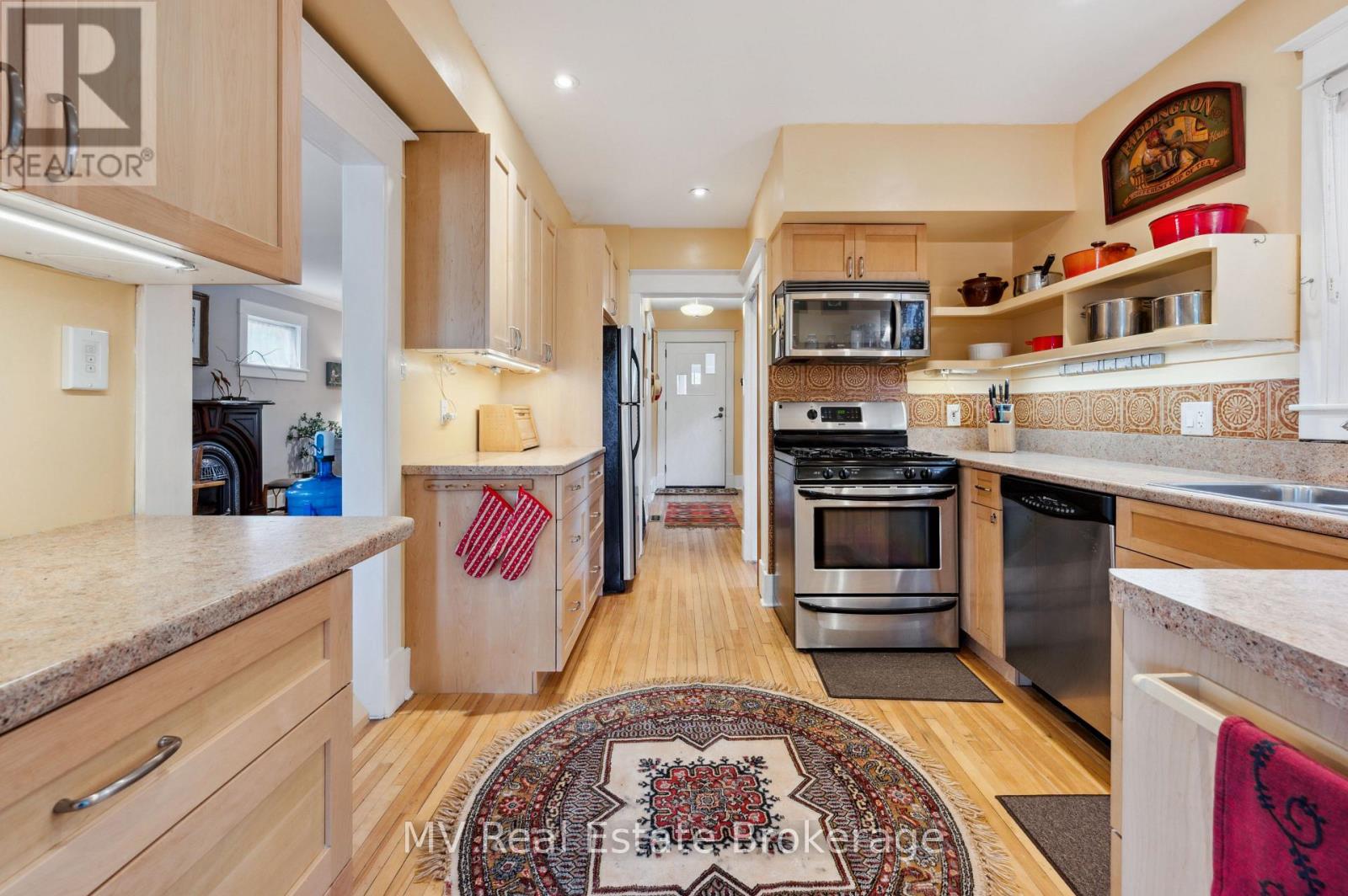 270 St Andrew Street E, Centre Wellington, Ontario  N1M 1R1 - Photo 17 - X12295612