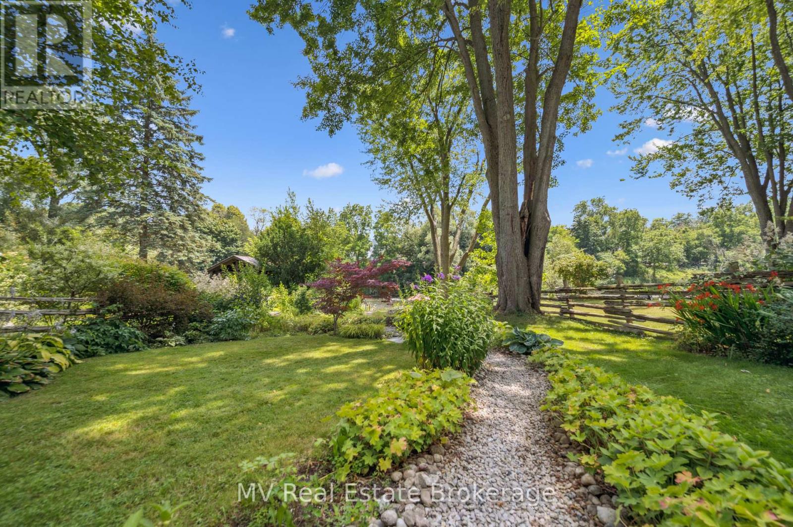 270 St Andrew Street E, Centre Wellington, Ontario  N1M 1R1 - Photo 45 - X12295612