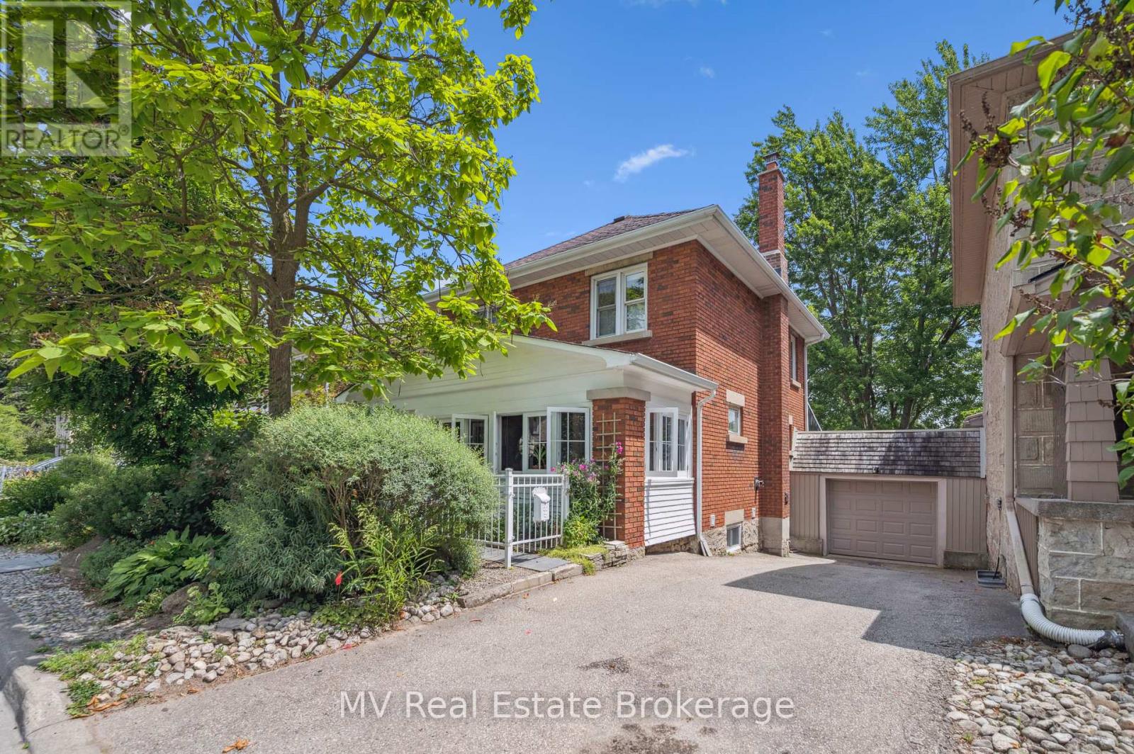 270 St Andrew Street E, Centre Wellington, Ontario  N1M 1R1 - Photo 5 - X12295612