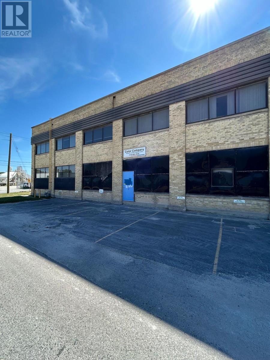 1150 Francis Street, London North, Ontario  N5W 5N5 - Photo 1 - X12311146