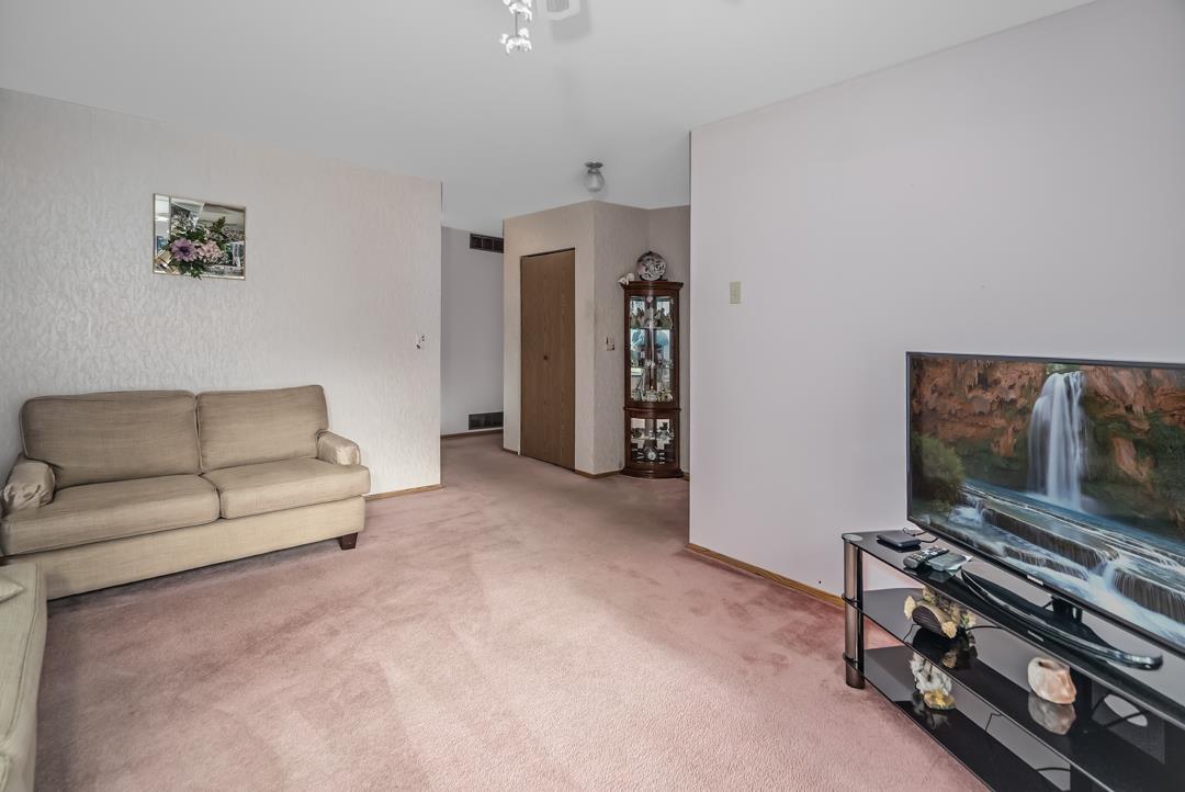 9131 212a Place, Langley, British Columbia  V1M 1K1 - Photo 13 - R3031213