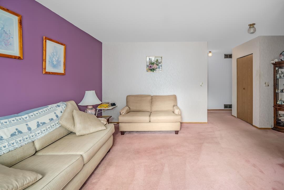 9131 212a Place, Langley, British Columbia  V1M 1K1 - Photo 12 - R3031213