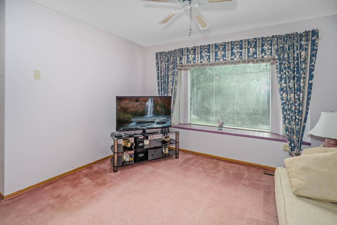 9131 212a Place, Langley, British Columbia  V1M 1K1 - Photo 10 - R3031213