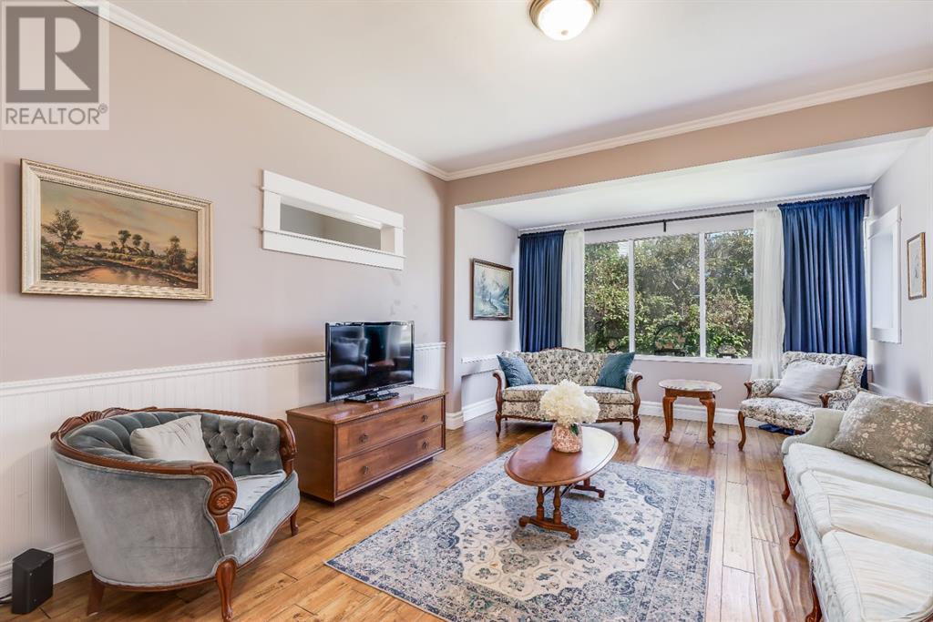 Property at 1517 12 Avenue SW image 5