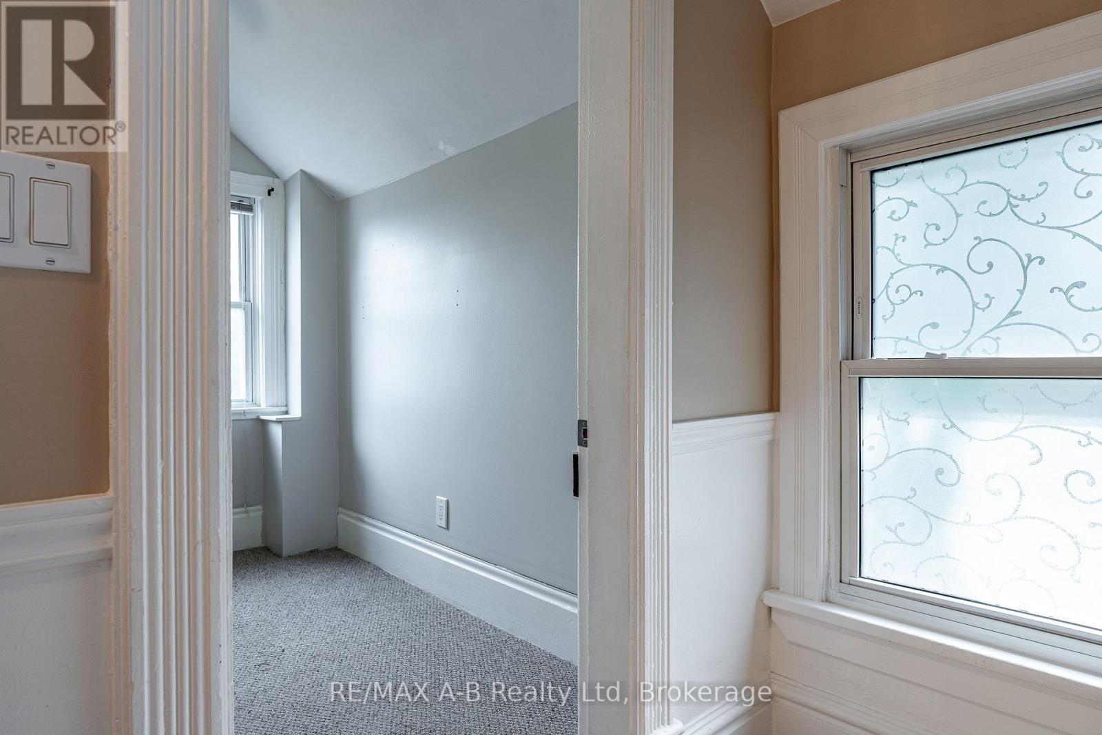 773 Rathbourne Avenue, Woodstock, Ontario  N4S 4L8 - Photo 16 - X12311198
