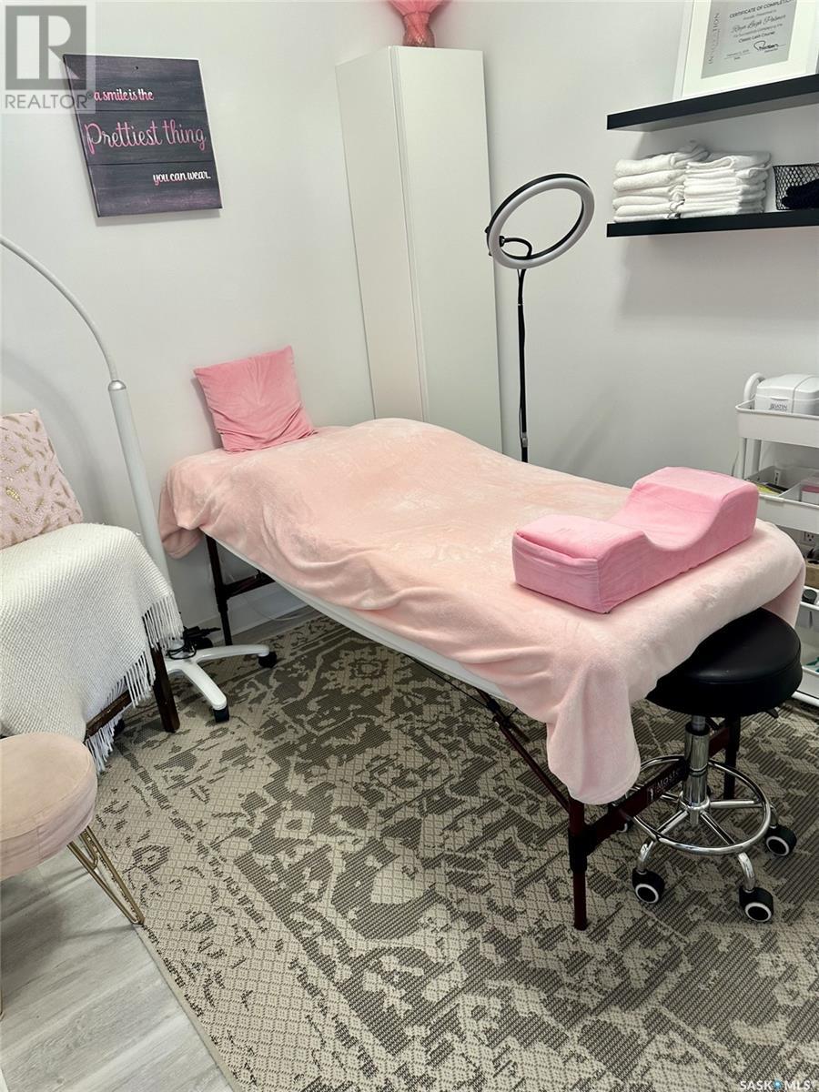 Nora Beauty Bar And Med Spa Ltd, Warman, Saskatchewan  S0K 4S5 - Photo 14 - SK013976