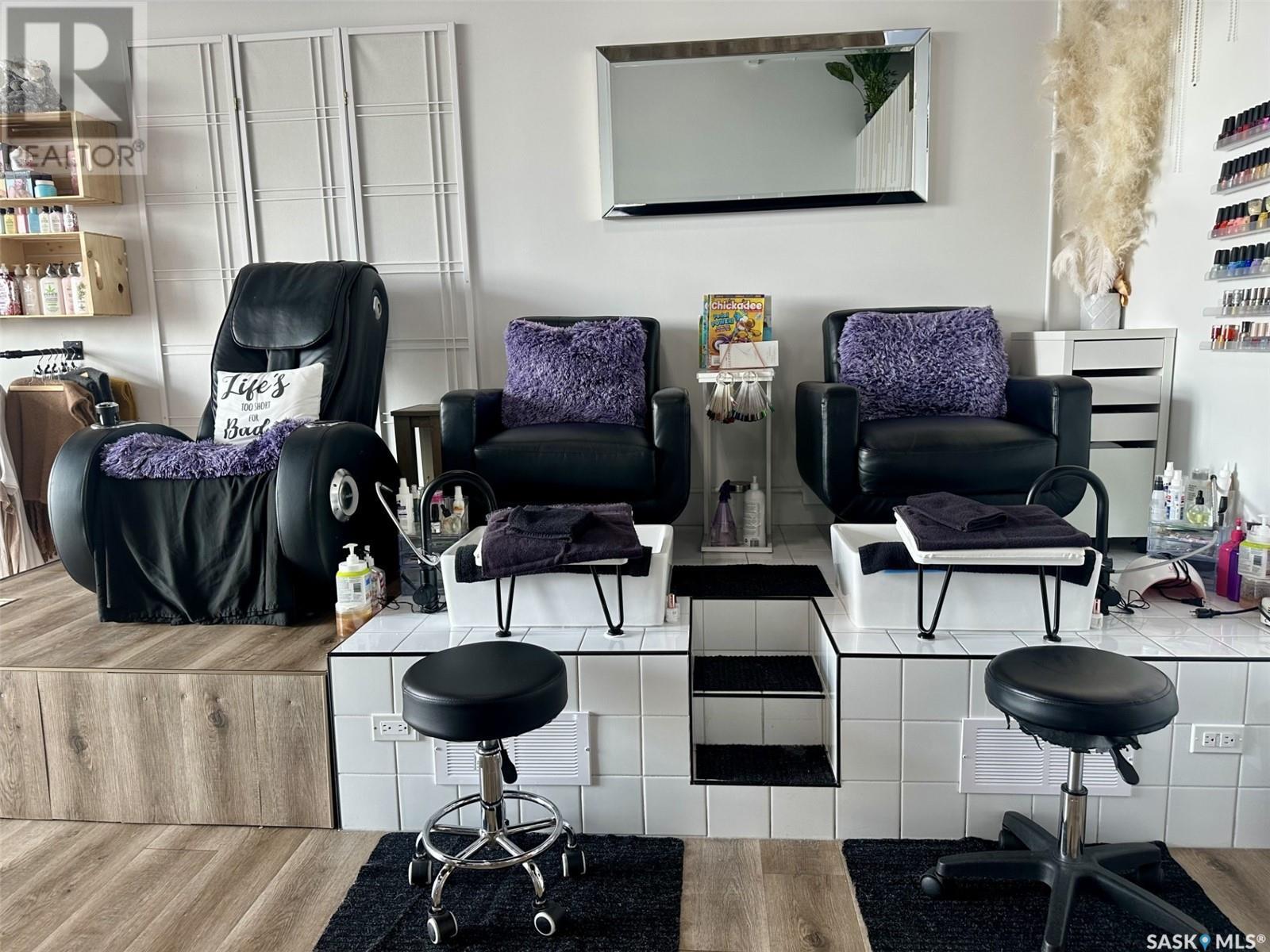 Nora Beauty Bar And Med Spa Ltd, Warman, Saskatchewan  S0K 4S5 - Photo 7 - SK013976