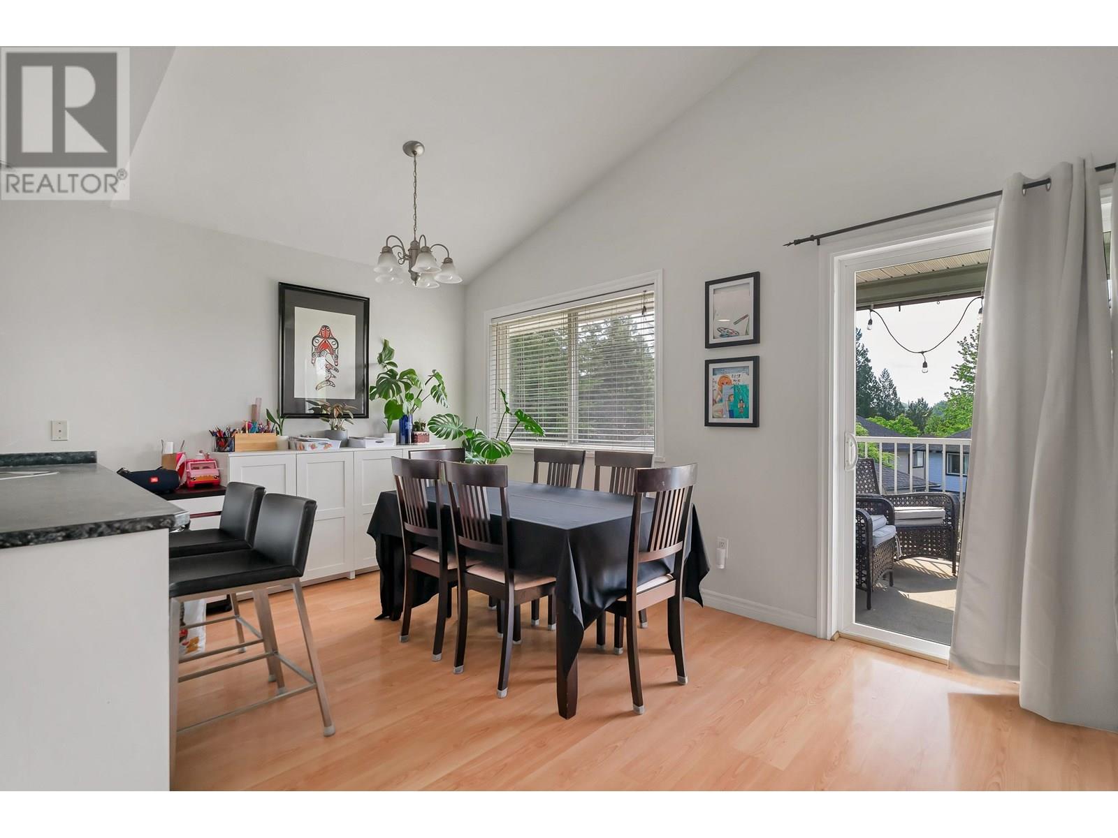 23788 Kanaka Way, Maple Ridge, British Columbia  V2W 1E5 - Photo 10 - R3031148