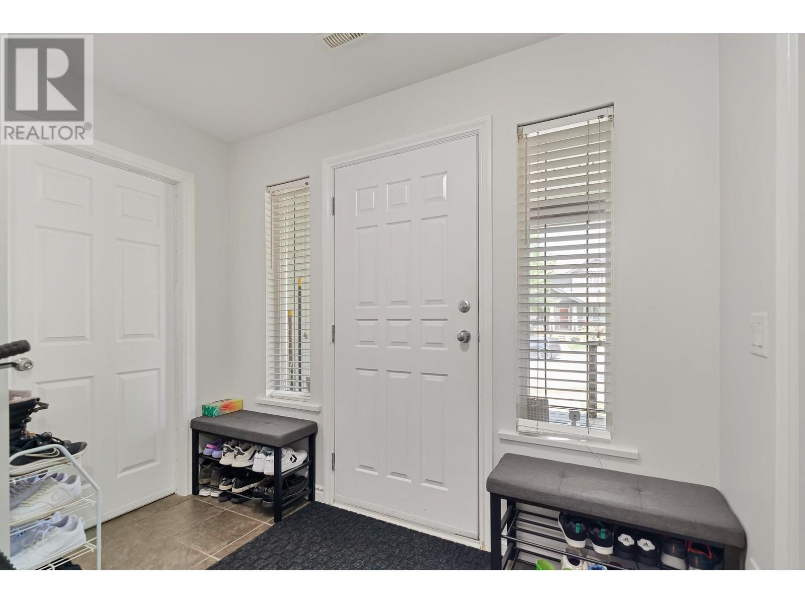 23788 Kanaka Way, Maple Ridge, British Columbia  V2W 1E5 - Photo 17 - R3031148