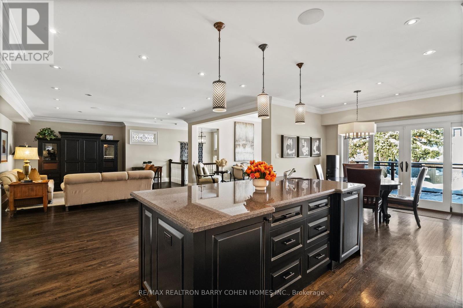 72 Teddington Park Avenue, Toronto, Ontario  M4N 2C6 - Photo 10 - C12311216