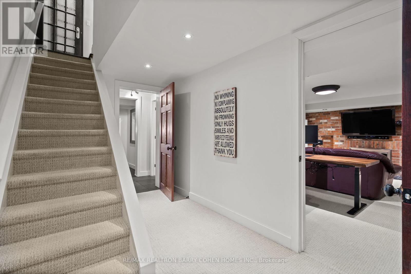 72 Teddington Park Avenue, Toronto, Ontario  M4N 2C6 - Photo 25 - C12311216