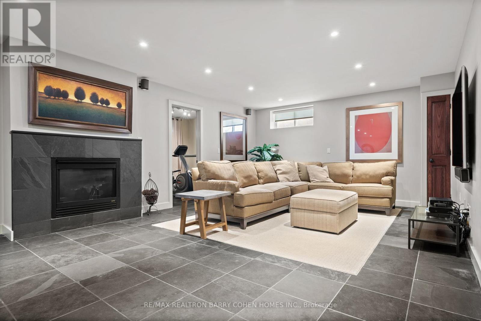 72 Teddington Park Avenue, Toronto, Ontario  M4N 2C6 - Photo 26 - C12311216