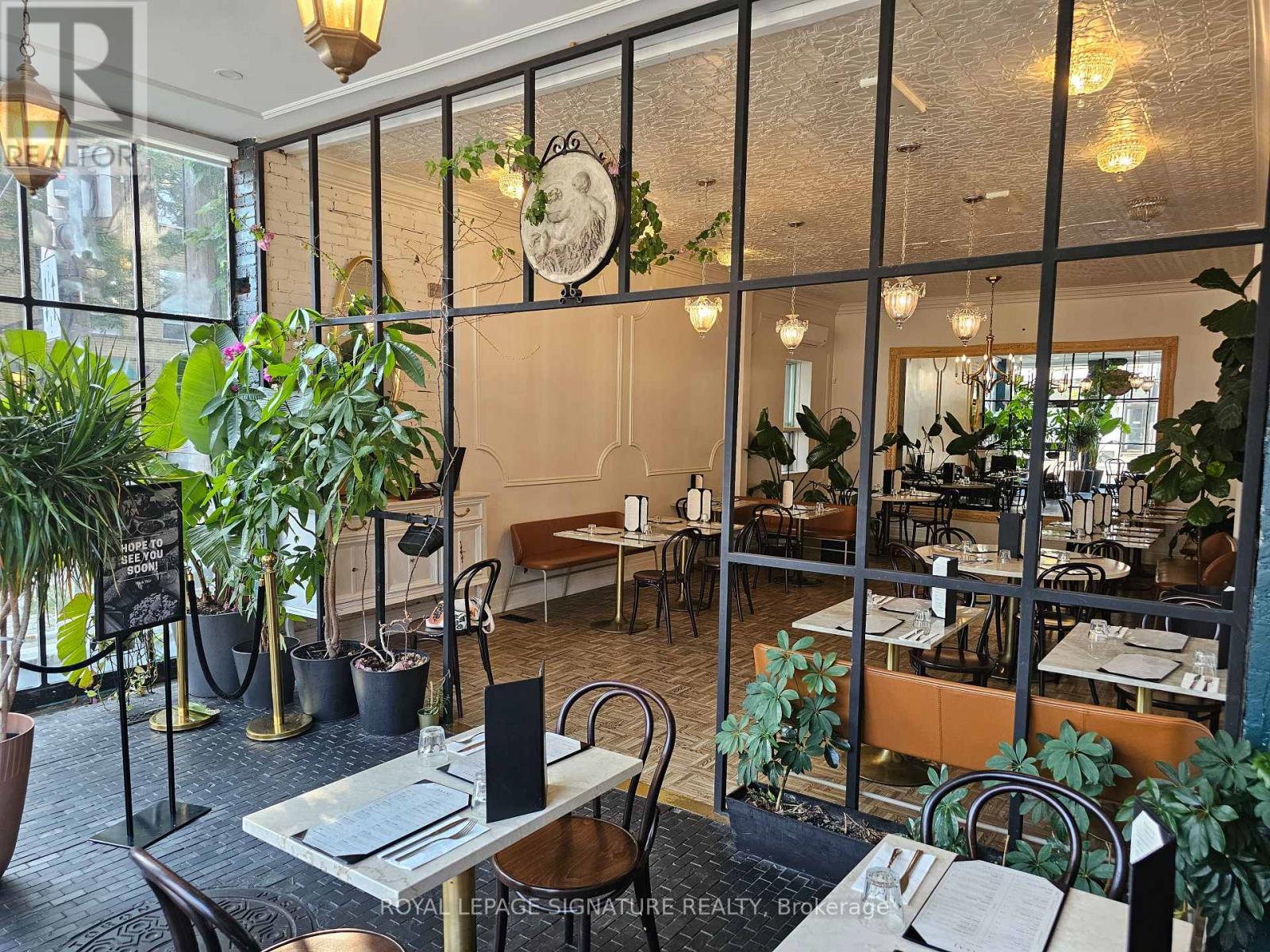1100 Queen Street E, Toronto (South Riverdale), Ontario  M4M 1K8 - Photo 8 - E12311207