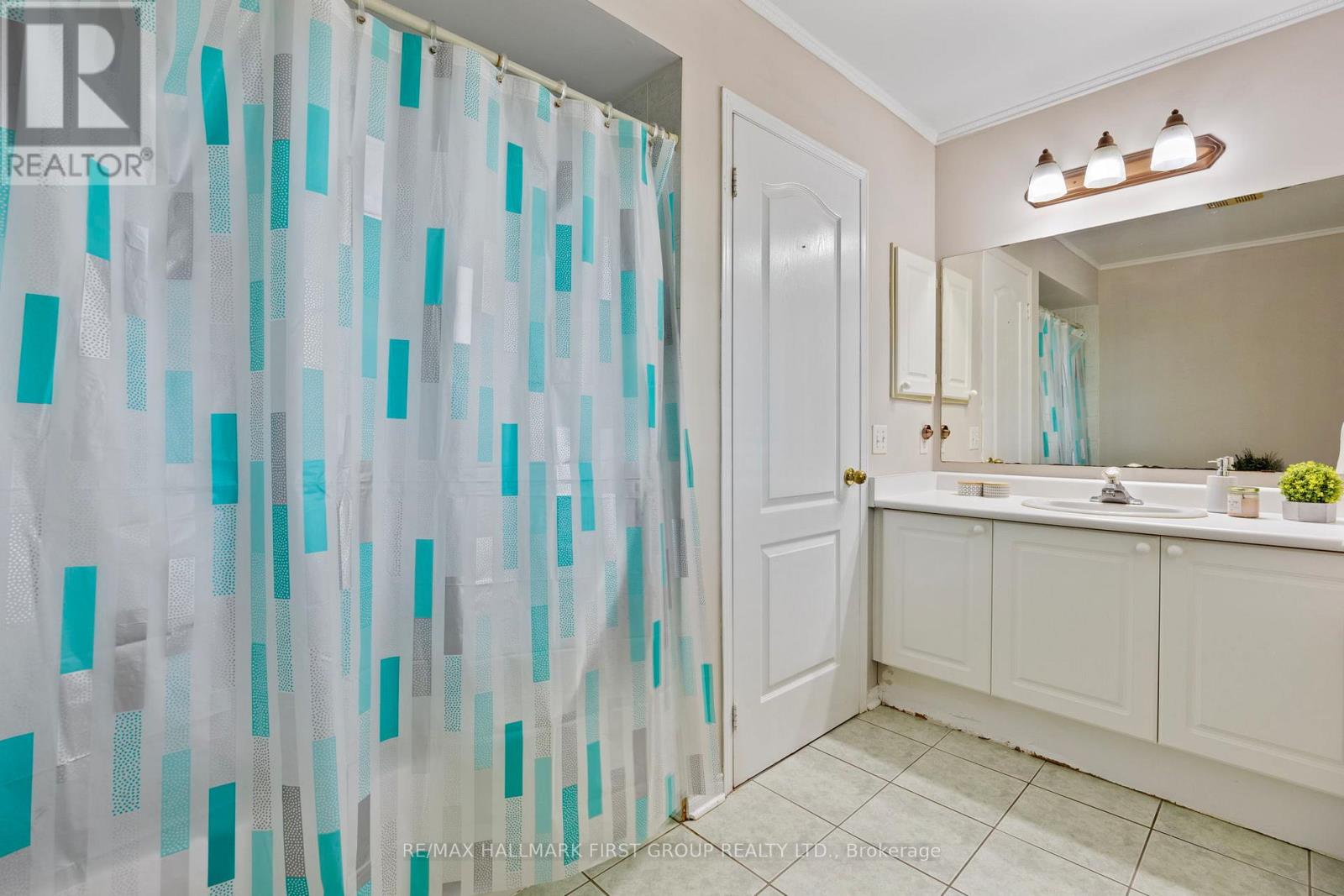 35 Salt Drive, Ajax (South East), Ontario  L1S 7P5 - Photo 35 - E12311219
