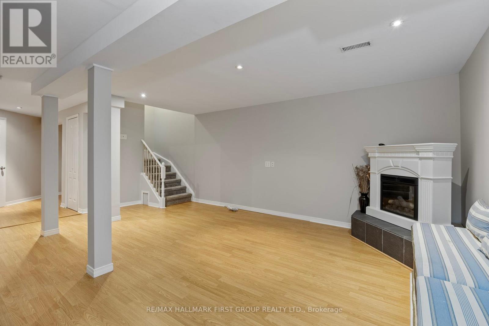 35 Salt Drive, Ajax (South East), Ontario  L1S 7P5 - Photo 37 - E12311219