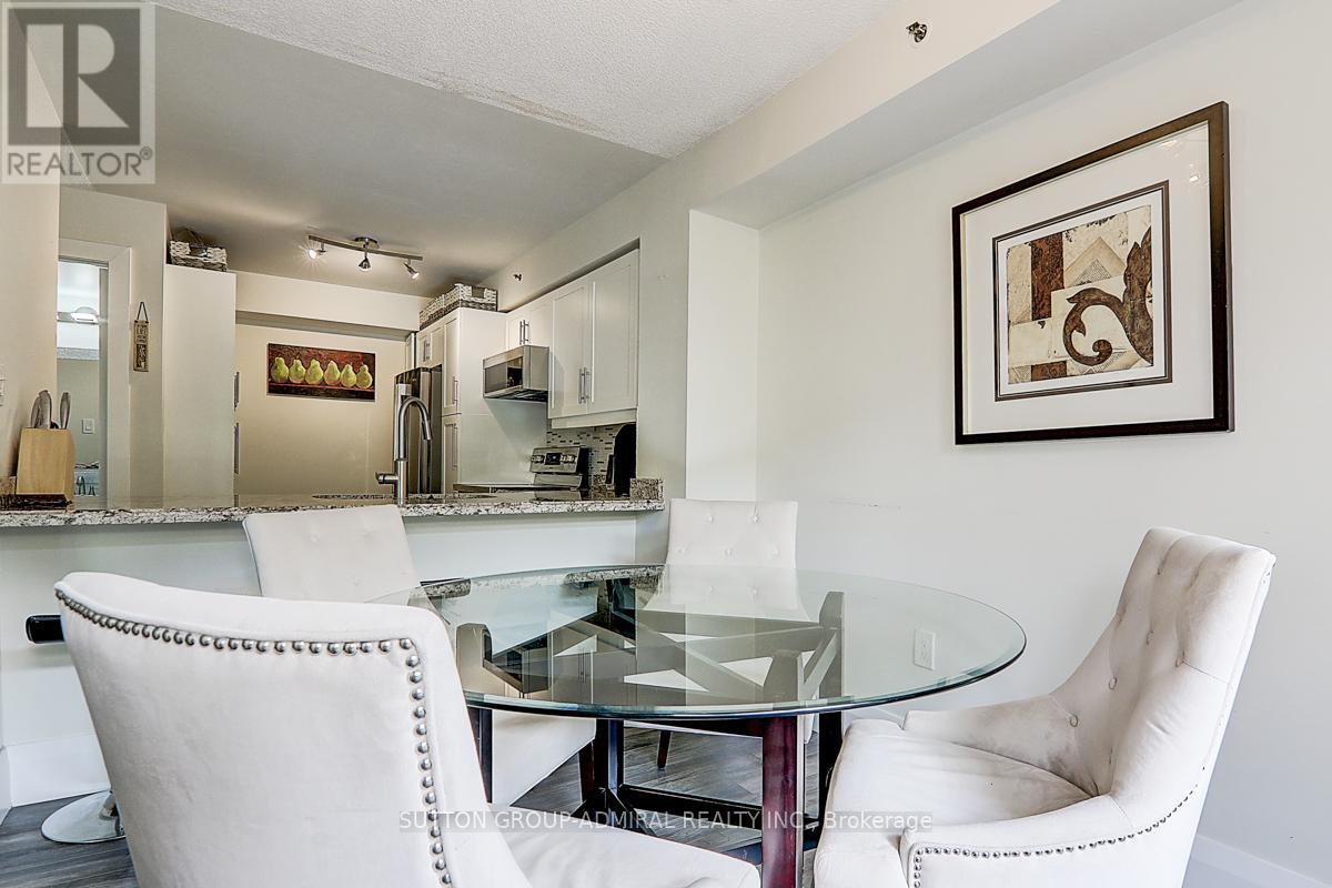838 - 75 Weldrick Road E, Richmond Hill, Ontario  L4C 0H9 - Photo 10 - N12311178