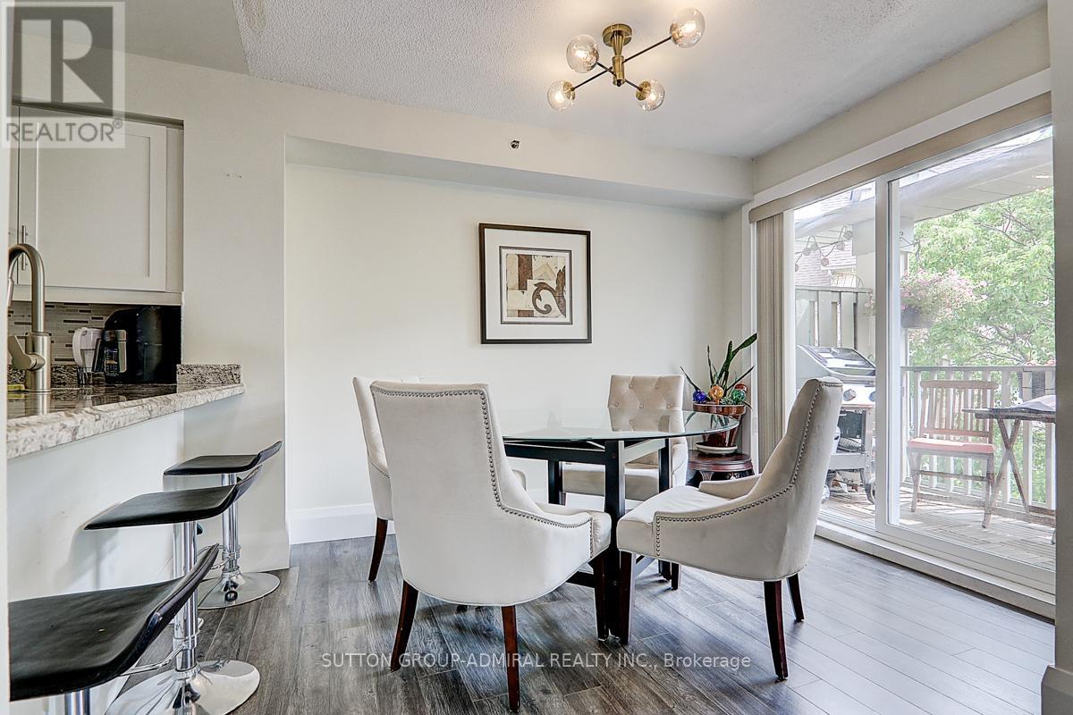 838 - 75 Weldrick Road E, Richmond Hill, Ontario  L4C 0H9 - Photo 9 - N12311178