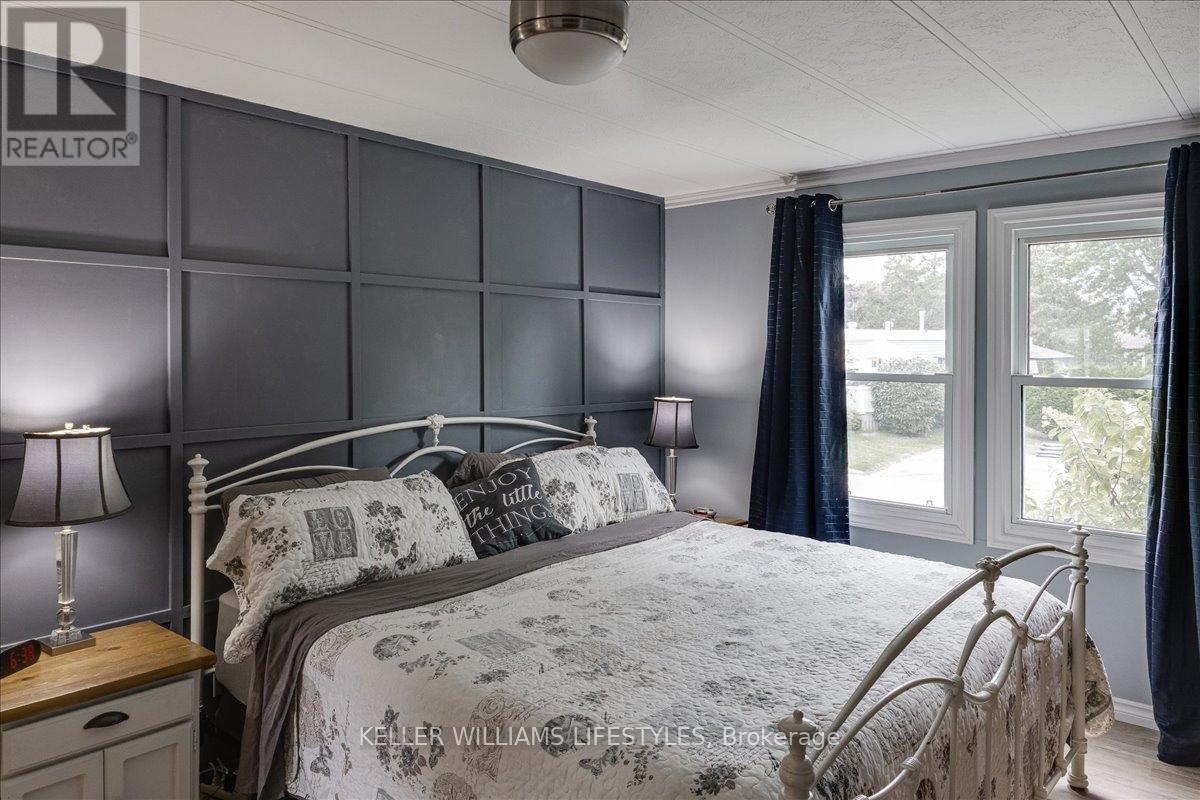 114 Pebble Beach Parkway, South Huron, Ontario  N0M 1T0 - Photo 31 - X12311225