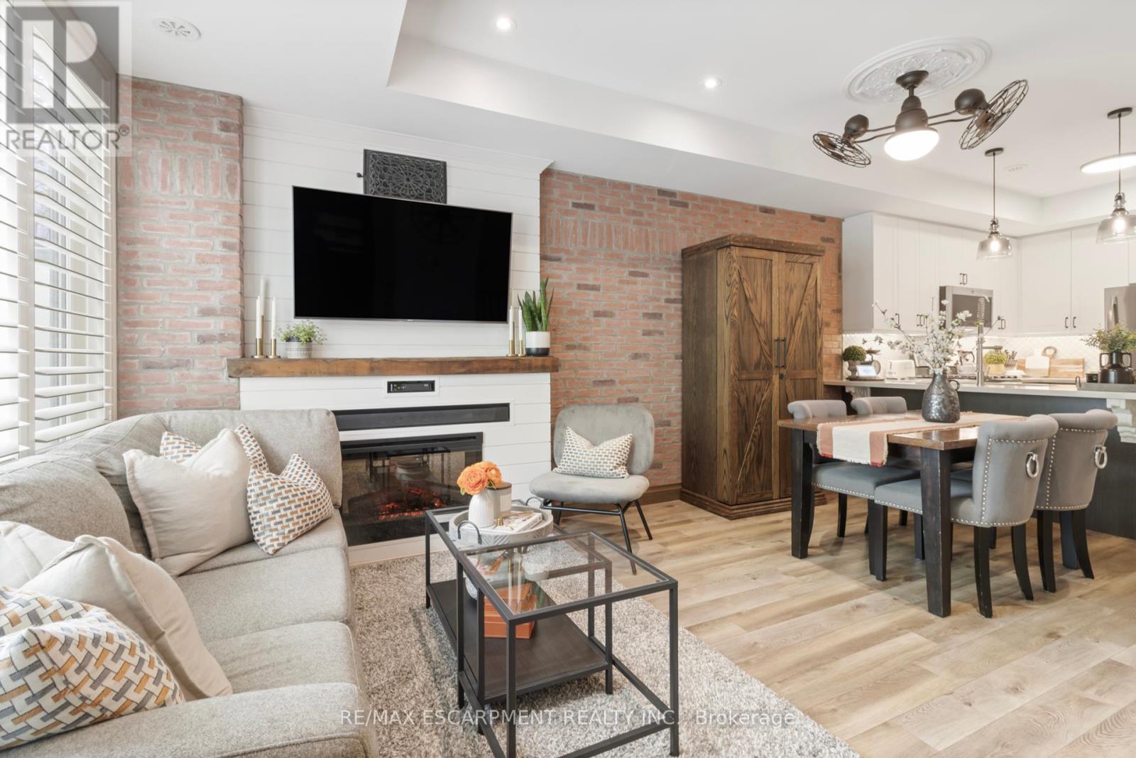 Property at 4 - 2232 BROMSGROVE ROAD image 5