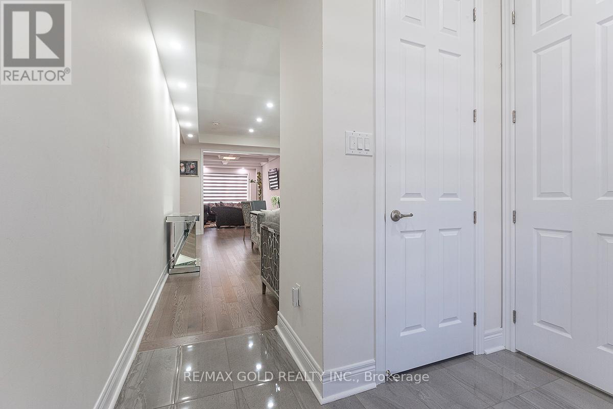 Property at 29 MICHENER DRIVE image 3