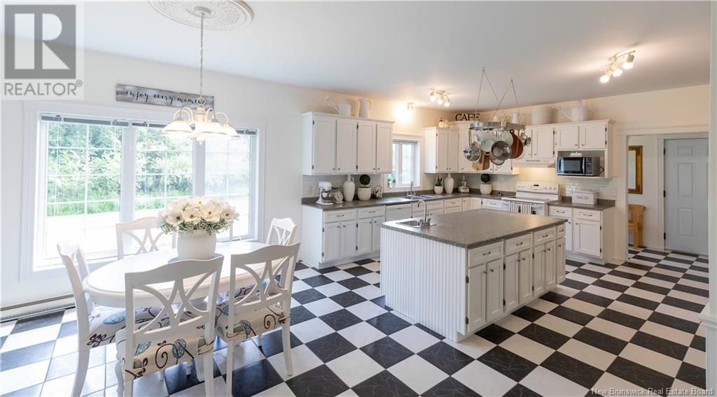 703 Bayview Drive, Saint Andrews, New Brunswick  E5B 2N2 - Photo 17 - NB123855