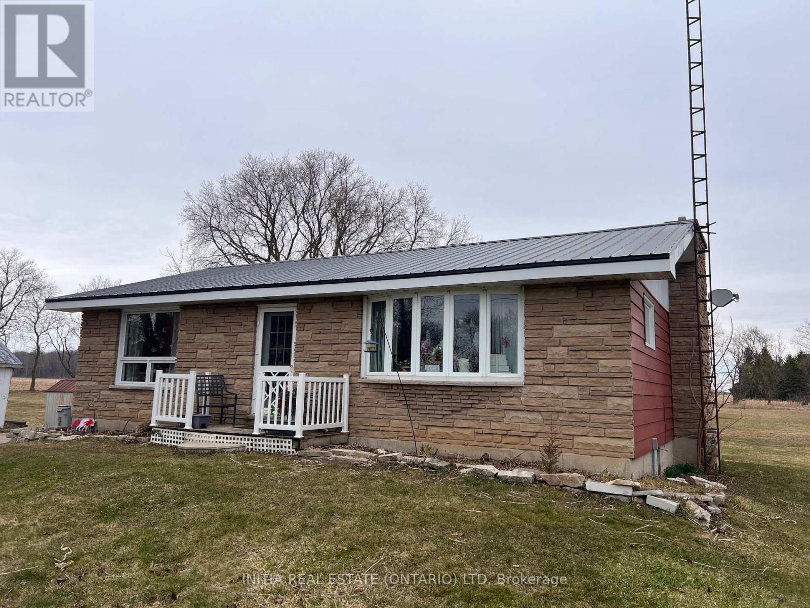 69228 Corbett Line, South Huron, Ontario  N0M 1N0 - Photo 38 - X12050331