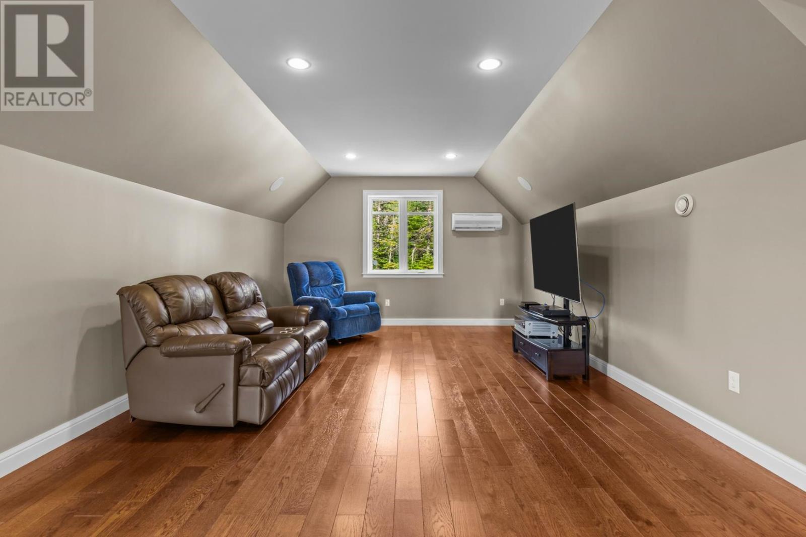 420 Maddox Cove Road, St.john's, Newfoundland & Labrador  A0A 1J0 - Photo 10 - 1288424