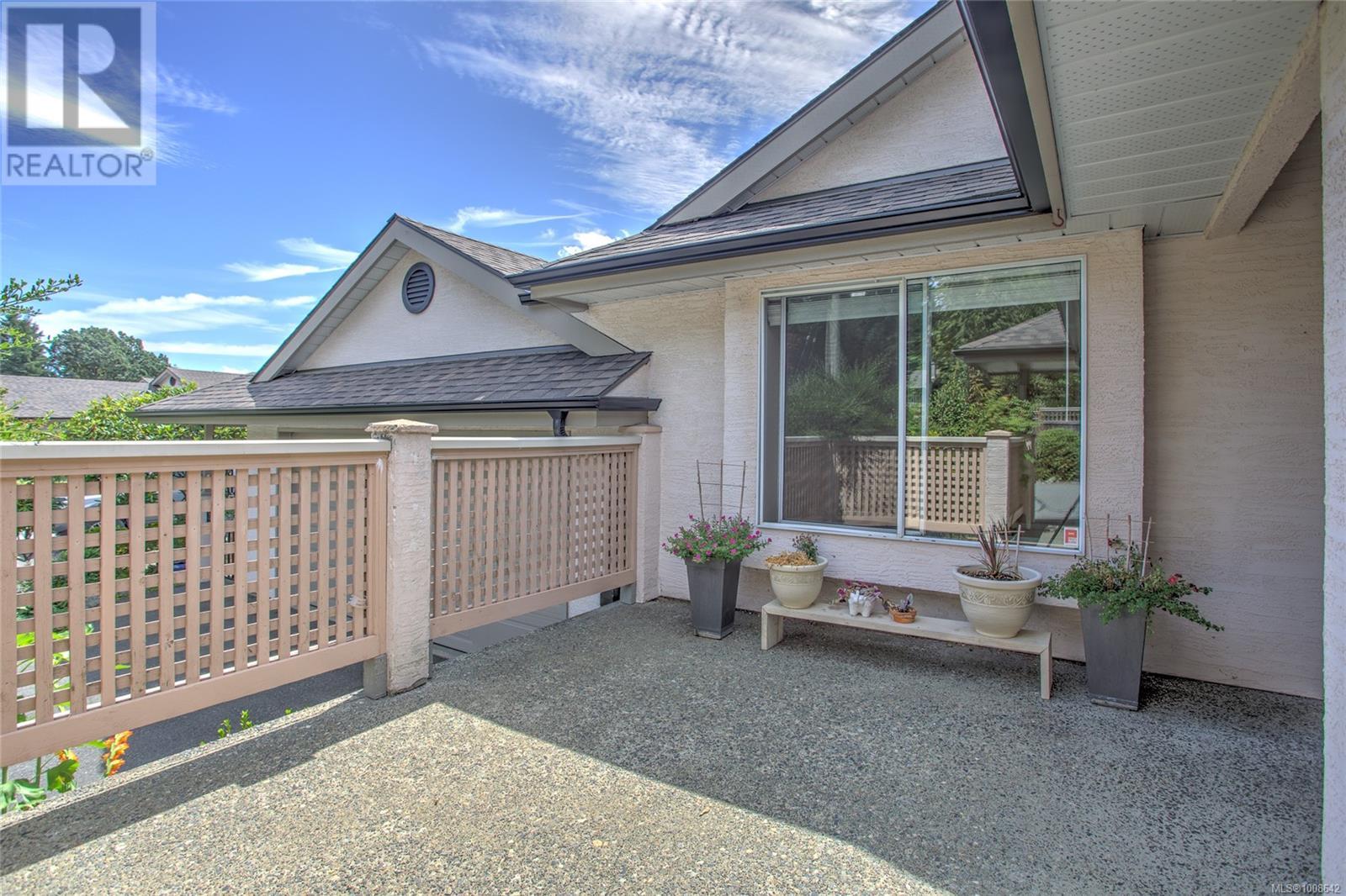Property at 3 5980 Jaynes Rd image 4