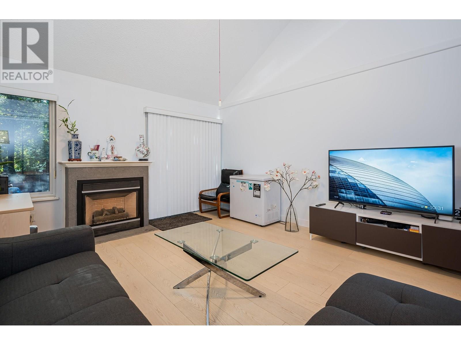 Property at 4814 FERNGLEN DRIVE image 3
