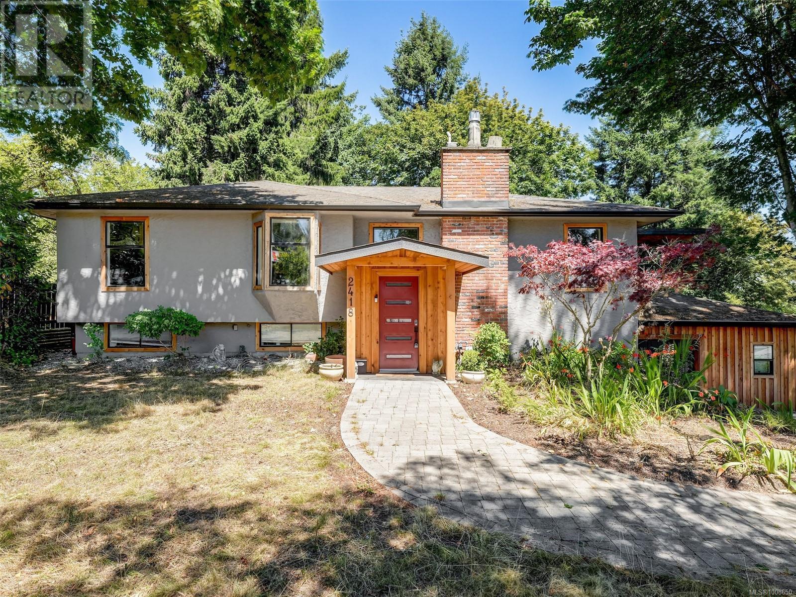 Property at 2418 Barbara Pl image 1