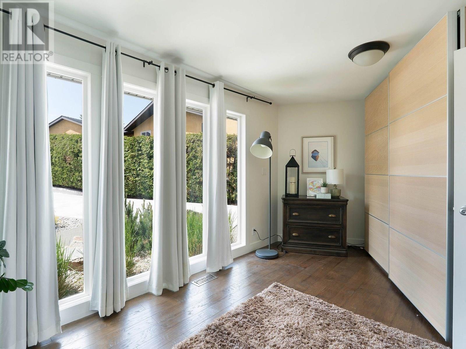 Property at 2519 Hillsborough Road image 2