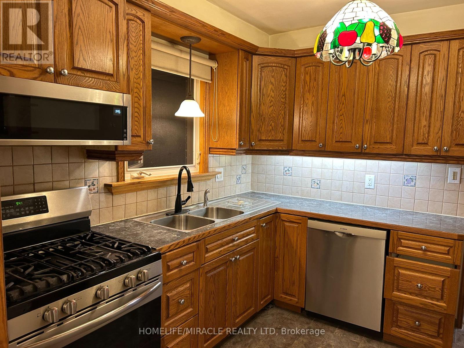 463 Elizabeth Street, Oshawa, Ontario  L1J 5S9 - Photo 8 - E12311276