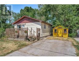 4 BOND STREET E, Kawartha Lakes, Ontario