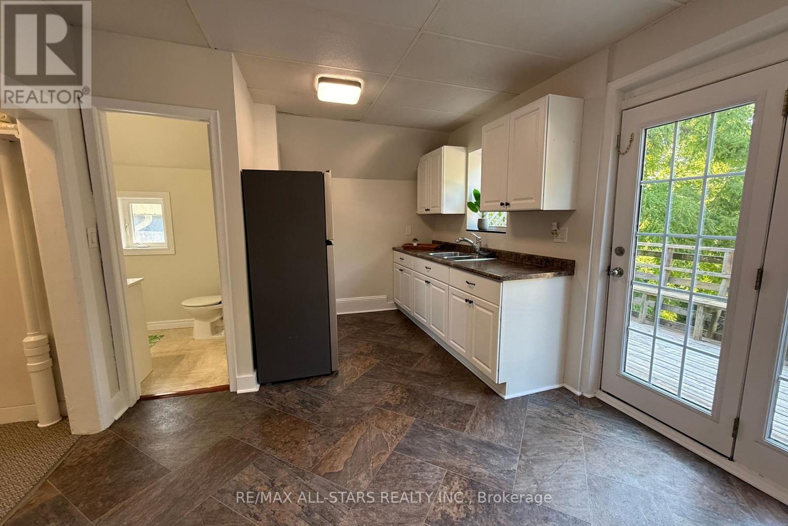 194/198 Brock Street W, Uxbridge, Ontario  L9P 1E9 - Photo 41 - N12311251