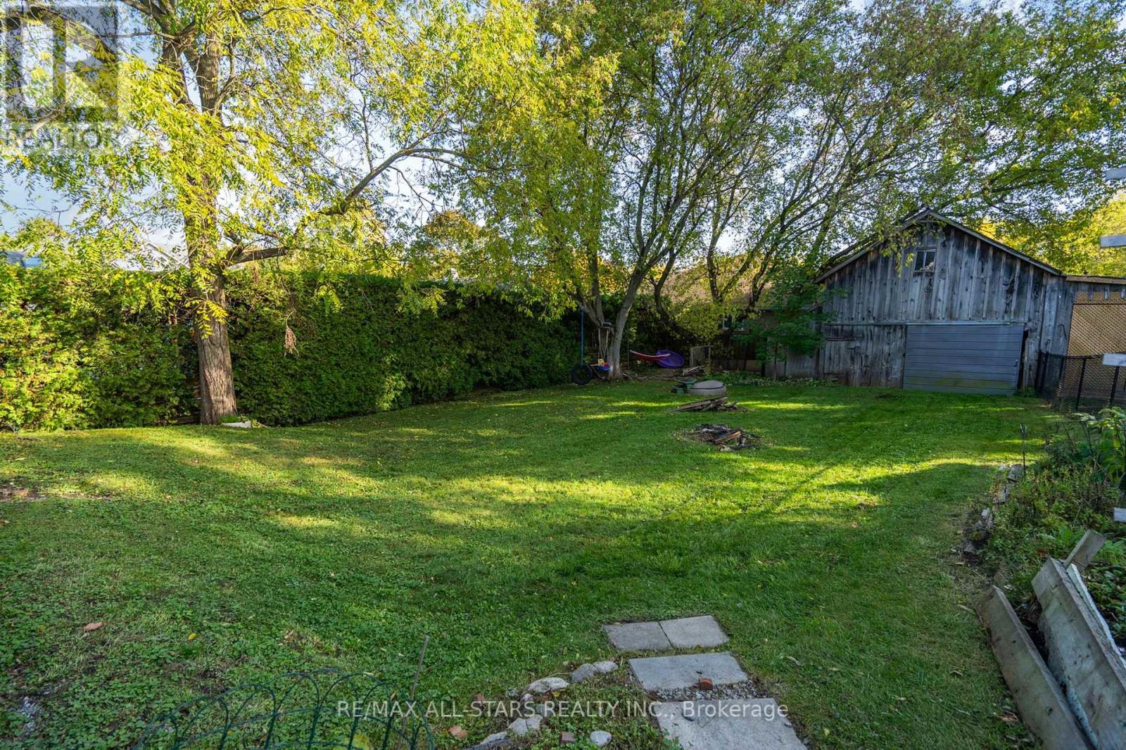 194/198 Brock Street W, Uxbridge, Ontario  L9P 1E9 - Photo 46 - N12311251