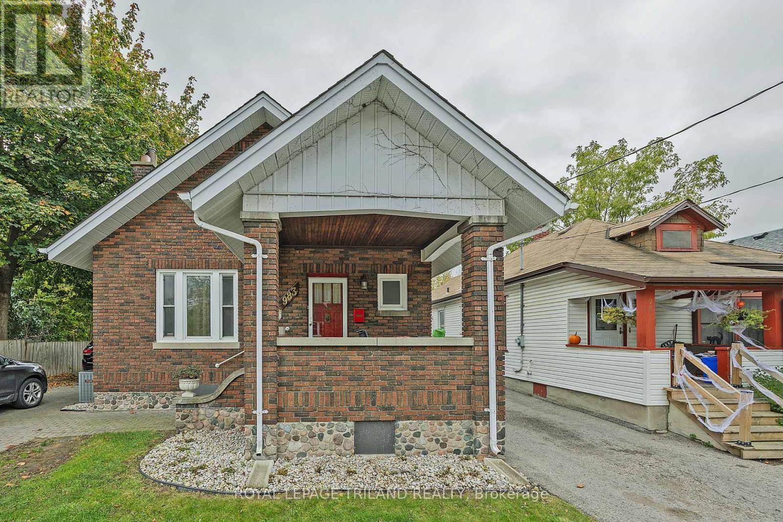 983 ORMSBY STREET, London East, Ontario
